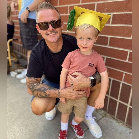 Meet your Posher - Jimmy… Idaho livin! Enjoying time outdoors and riding moto! - Picture 1 of 1